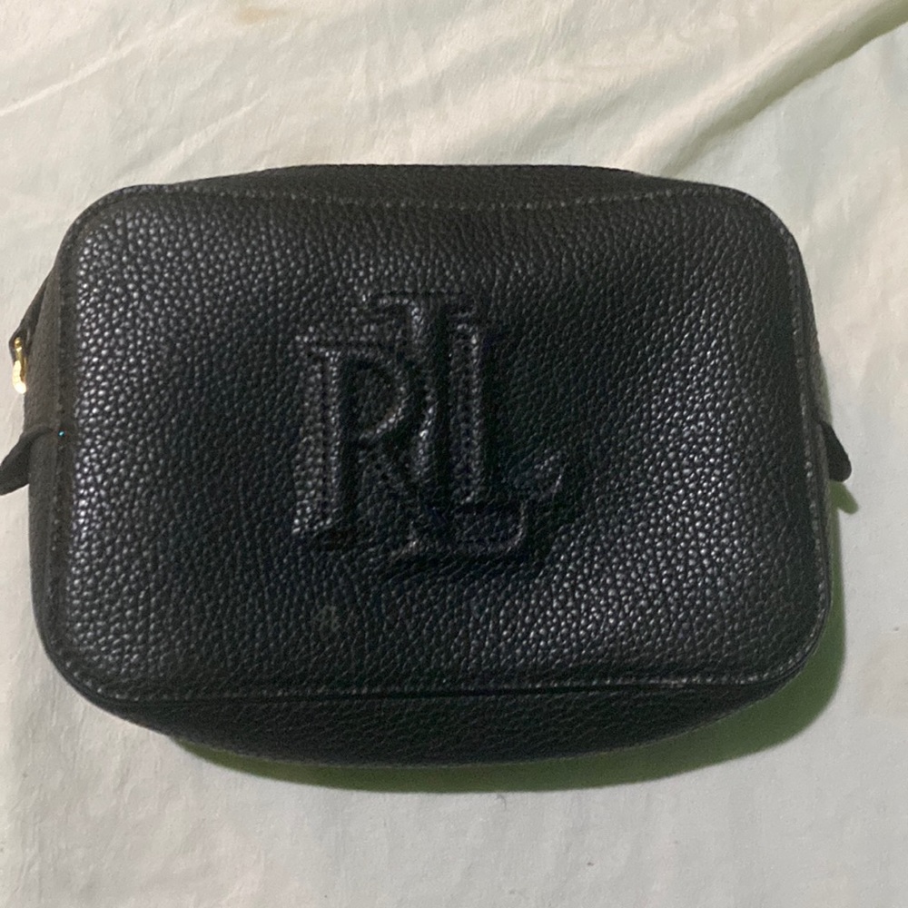 - Ralph Lauren make up bag